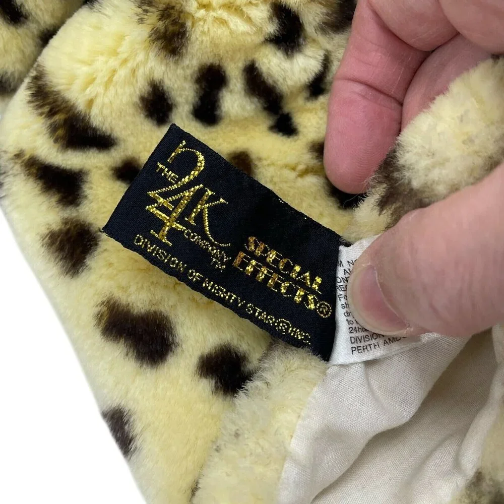 24K Polar Puff Giraffe Hand Puppet 15